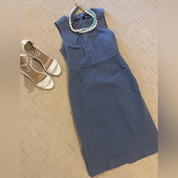 Banana Republic Dresses & Skirts - Banana Republic sheath dress